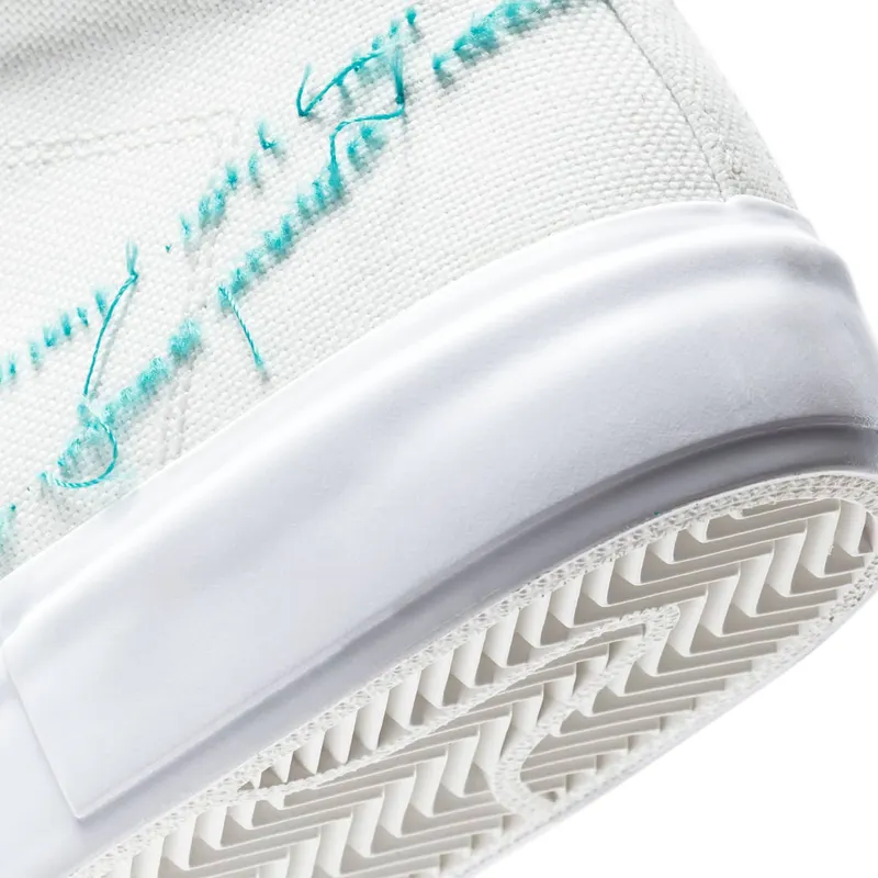 nike-blazer CI3833-101