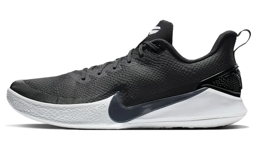 Nike MAMBA FOCUS BASKETBALL (AJ5899-002)