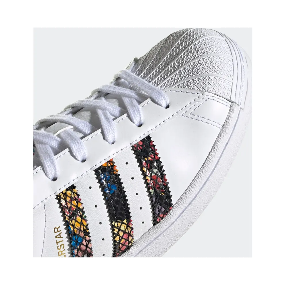 Adidas Superstar ‘Floral Twist Stripes’ Cloud White/Core Black/Red (FW3692)
