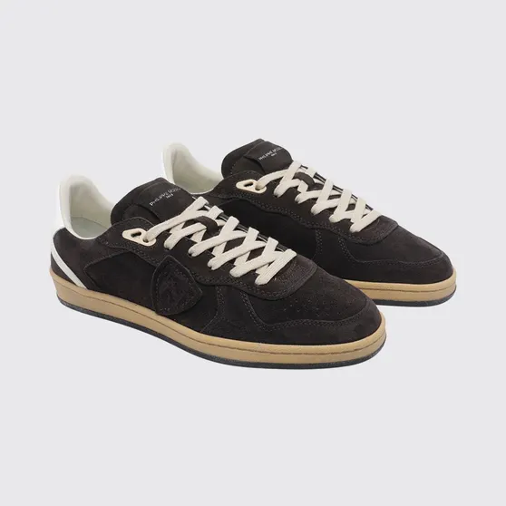 Philippe Model Pgal Suede Calfskin Low-Top Sneakers with Perforated Toe Brown (PGLUD004)