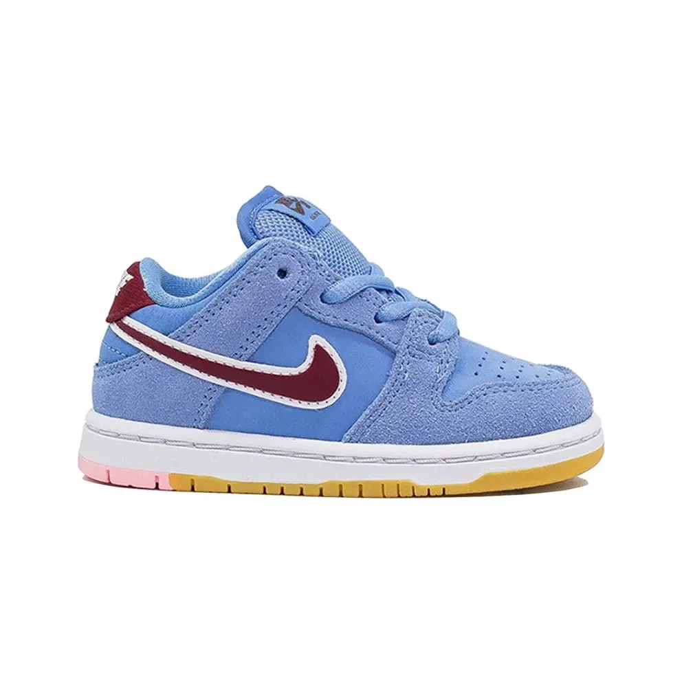 Nike SB Dunk Low Philadelphia Phillies (DN3673-400)