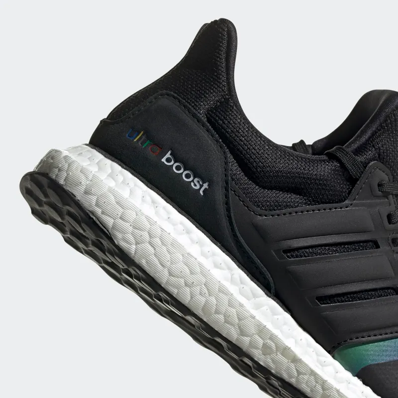 Adidas UltraBoost DNA ‘Rainbow Iridescent’ Core Black/Core Black/Red (FV7015)