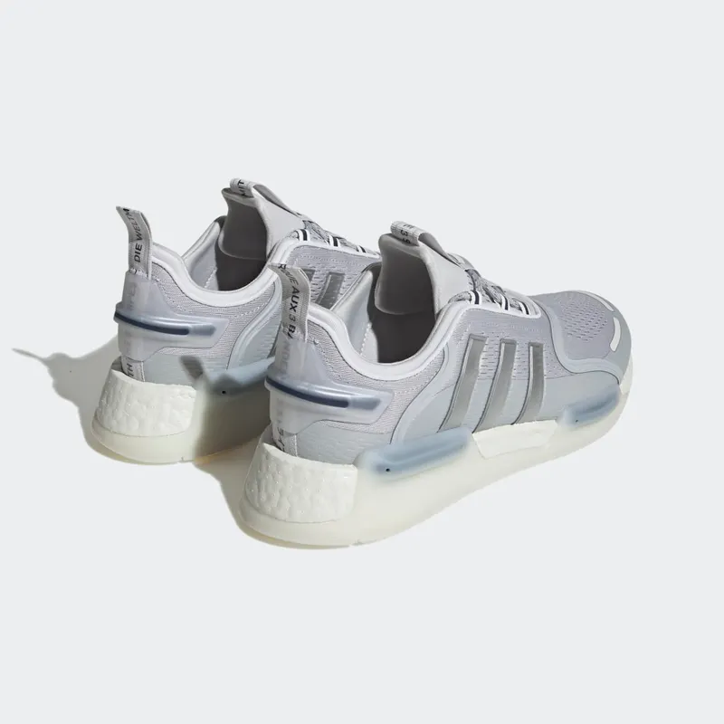 Adidas NMD_V3 Light Solid Grey / Silver Metallic / Crystal White (HQ4446)