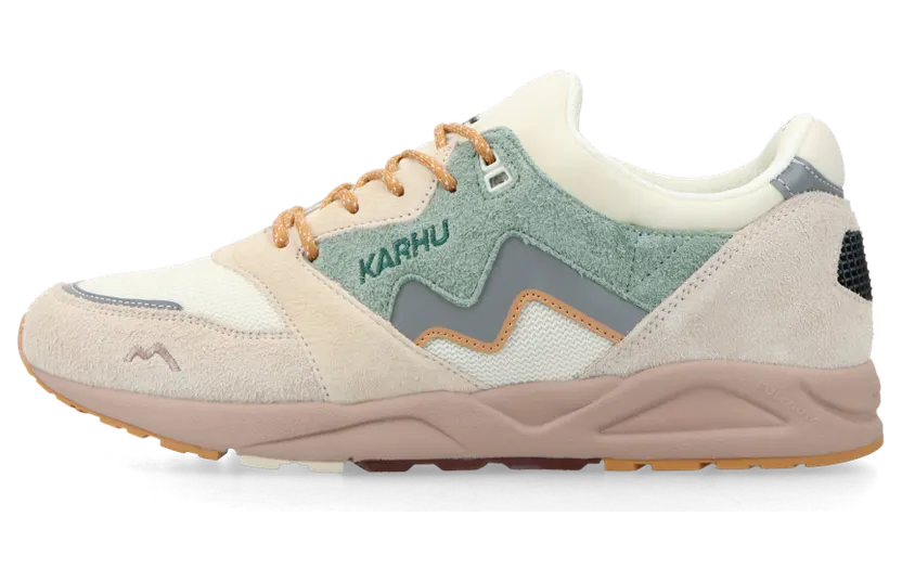 Karhu x MÖLKKY Aria 95 (turtledove / iceberg green) – F803128