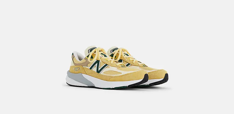 New Balance 990 “Pale Yellow/Forest Green” (U990TE6)