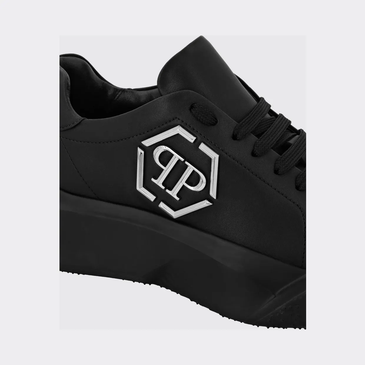 Philipp plein Smooth Leather Low-Top Sneakers with Monogram and Hexagon Logo Black 1 (UABSUSC0348PLE075N0202) (2)