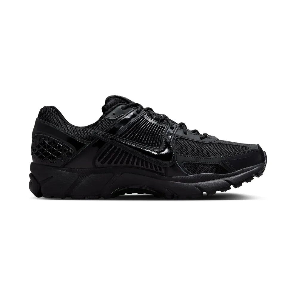 Nike Zoom Vomero 5 “Dover Street Market – 20th Anniversary” (FZ3313-001)