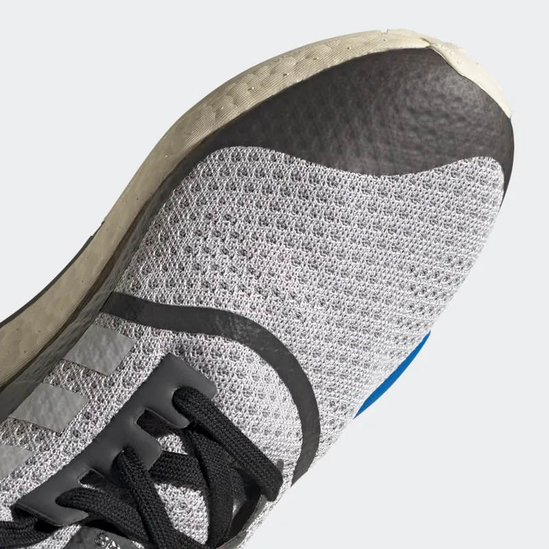 adidas NMD_R1 Dash Grey / Core Black / Glow Blue (FY3685)