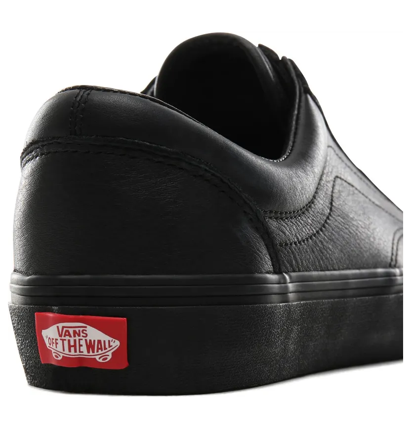 vans-style VN0A4BU1UZR