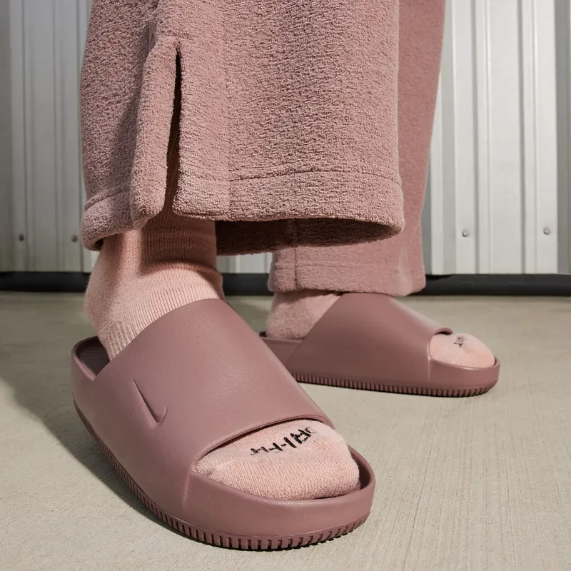 Nike Calm “MAUVE” (DX4816-201)