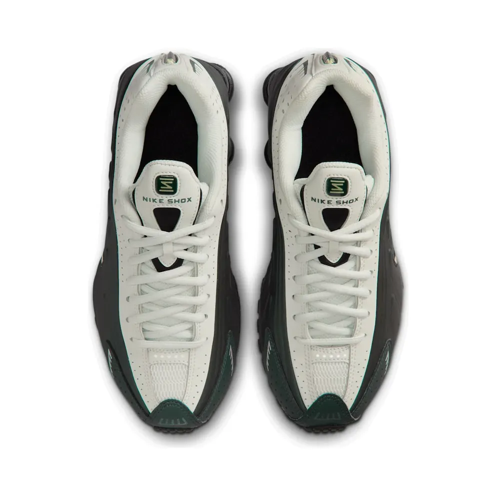 Nike Shox R4 GS ‘Black Spruce’
