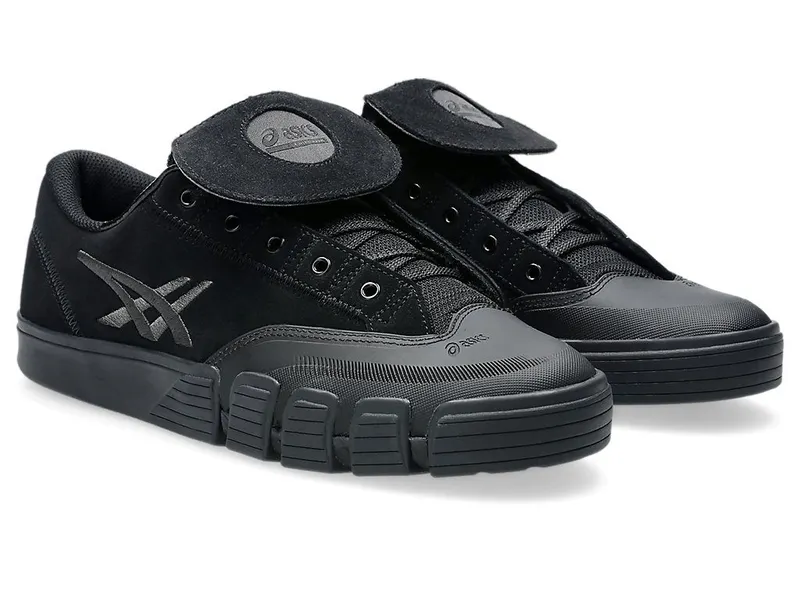 ASICS GEL-FLEXKEE PRO 2.0 “Black / Graphite Grey” (1201A979-003)