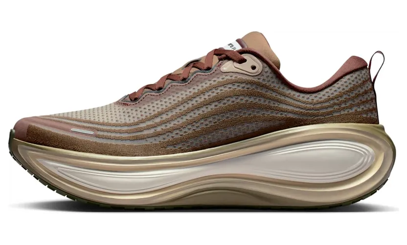 Nike Vomero Plus “Off Noir Pecan Phantom” (IO4482-001)