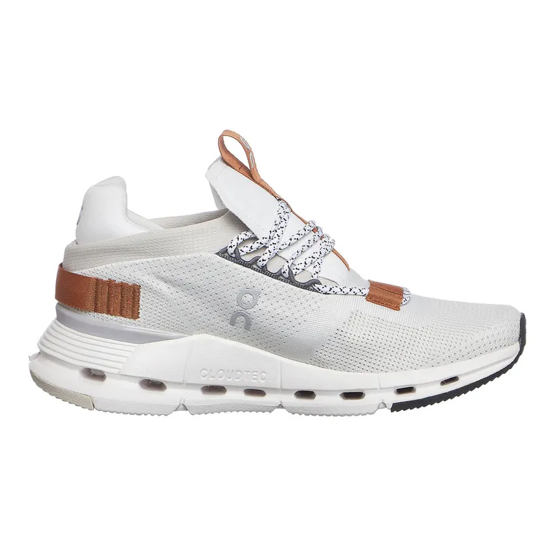 On Running Cloudnova White / Pearl (2699177)