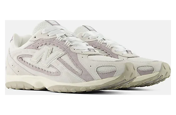 New Balance 204L “Reflection”: low-profile is dé move (4)