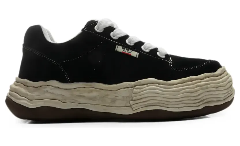 Maison MIHARA YASUHIRO Oliver OG distressed sole suede low-top sneakers – Schwarz (A16FW708)