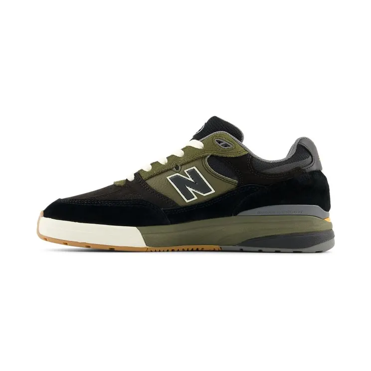 new-balance-numeric NM933BST