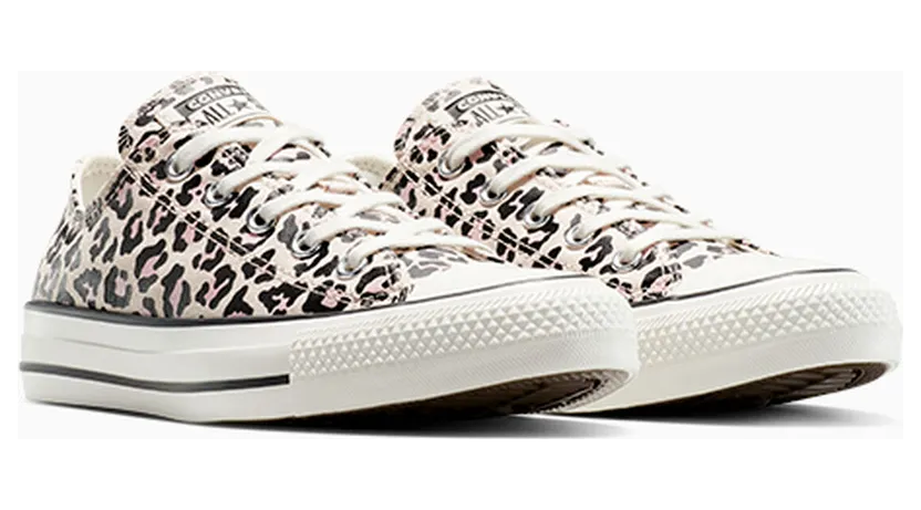 converse-chuck-taylor-all-star A15814C