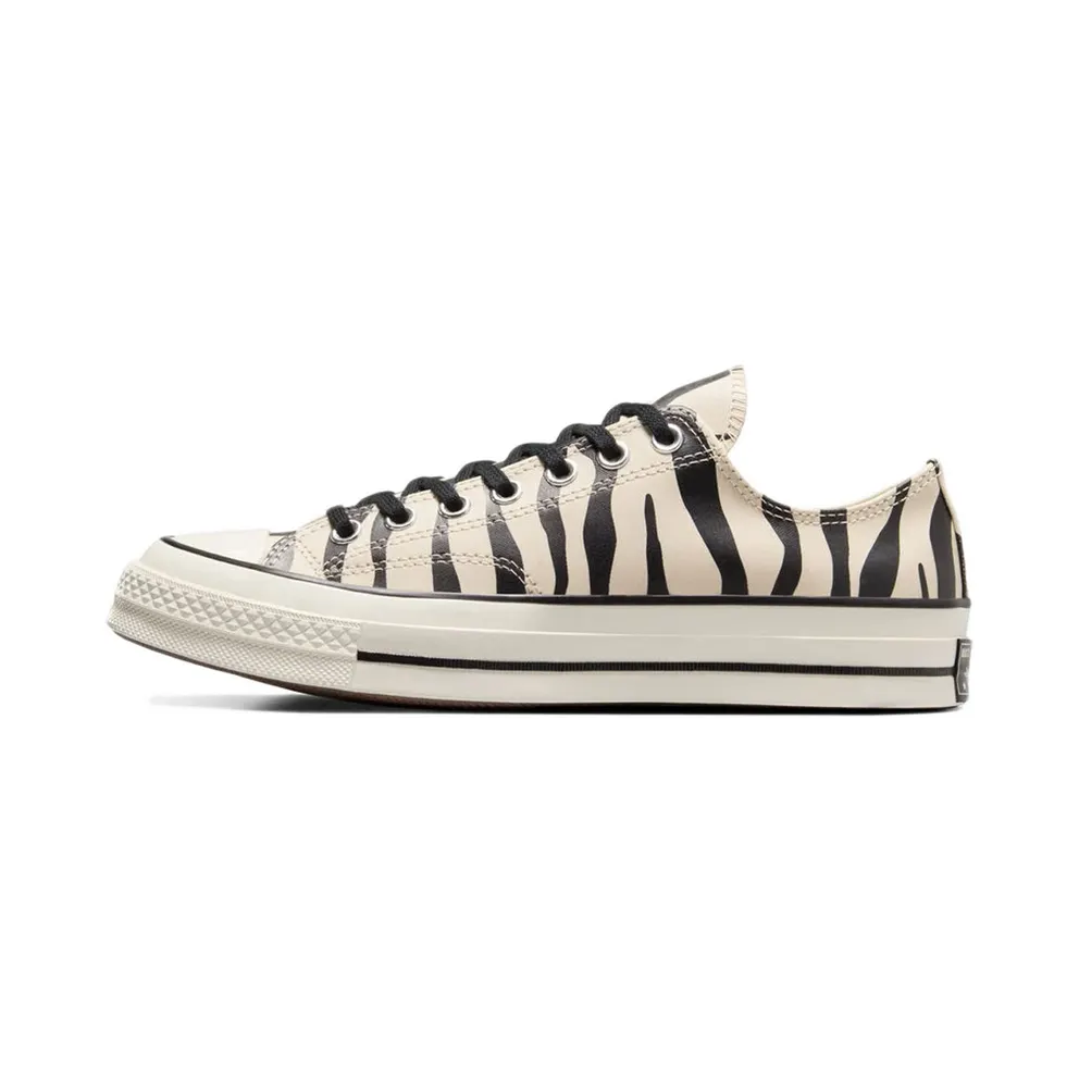 Converse Chuck 70 Glow-In-The-Dark Zebra Print Light Dune/Black/Egret (A13438C)