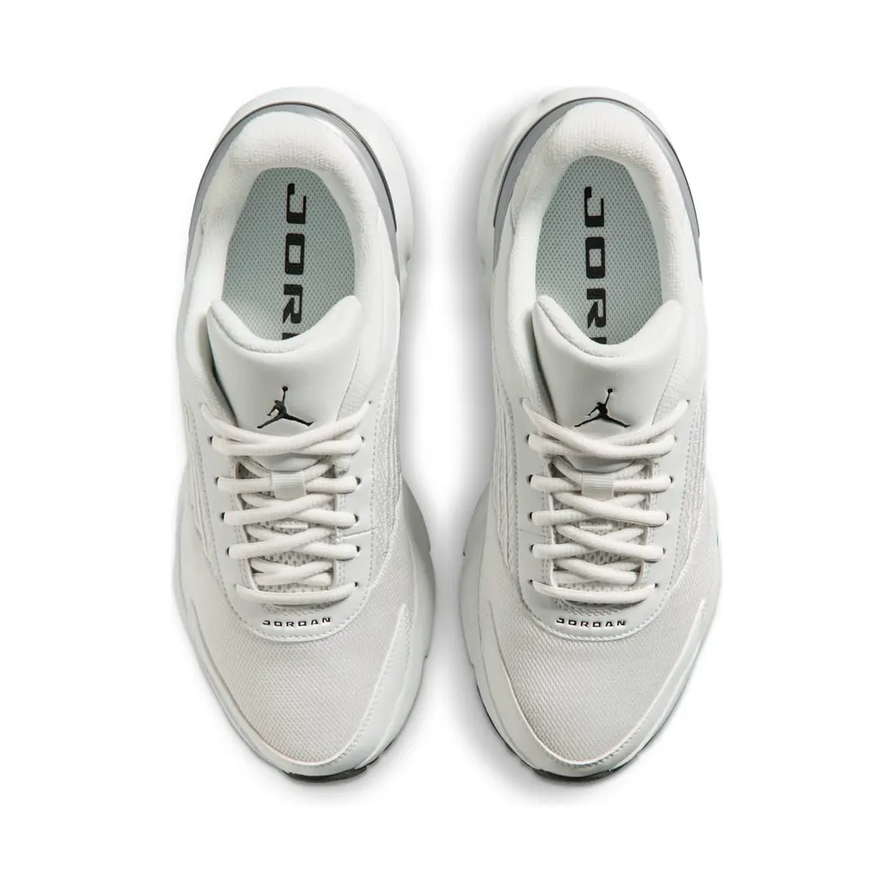 Jordan Trunner Summit White / Metallic Silver / Black (IQ0701-101)