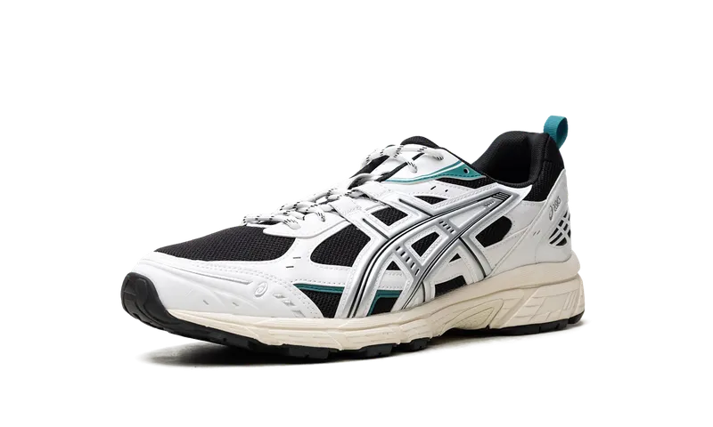 Asics Gel Nunobiki “Black / Pure Silver” (1203A536-002)