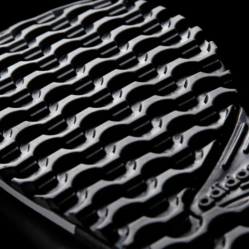 Adidas ZX 700 Core Black / White / Core Black (G63499)