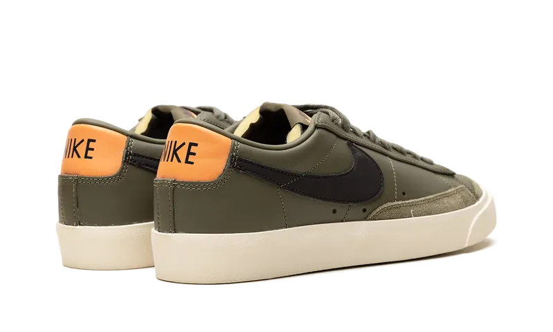 Nike BLAZER LOW 77 “Orange” (DC4769-201)