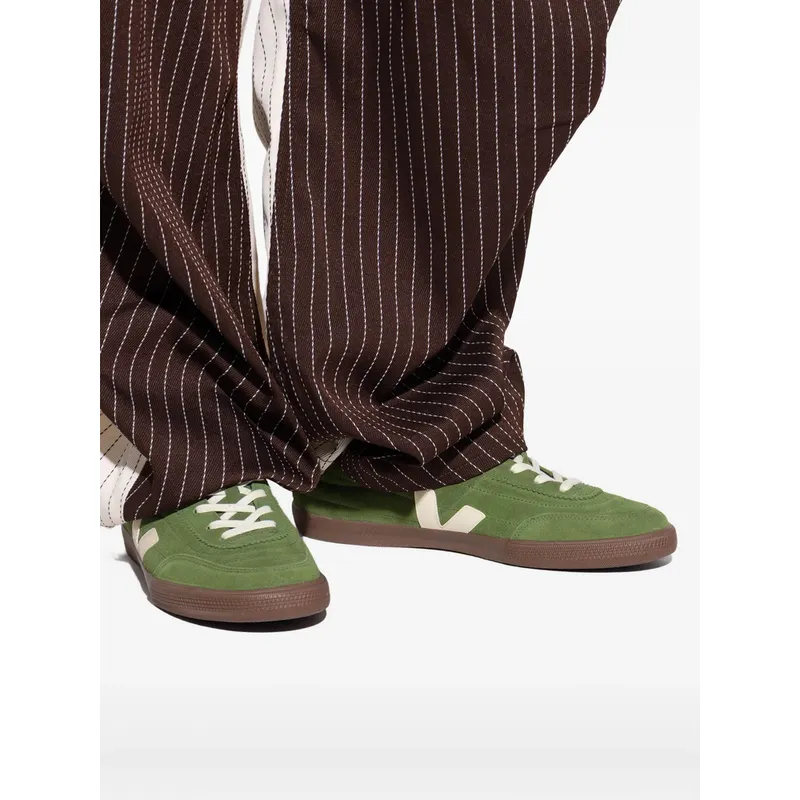 Veja Panenka Suede V-logo “Green” (FU0320902)