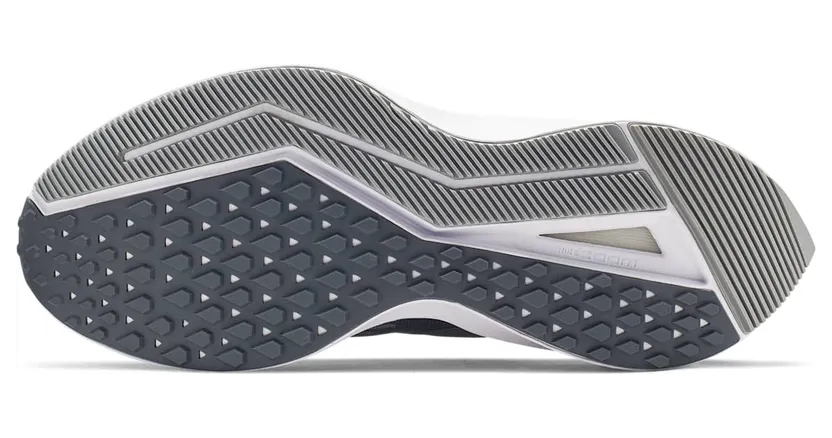 nike-zoom AQ8228-002