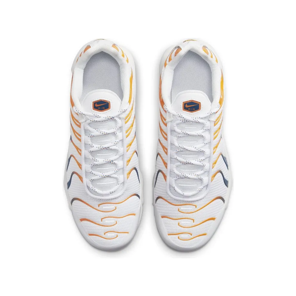Nike Air Max Plus Older Kids’ White (DV7083-100)