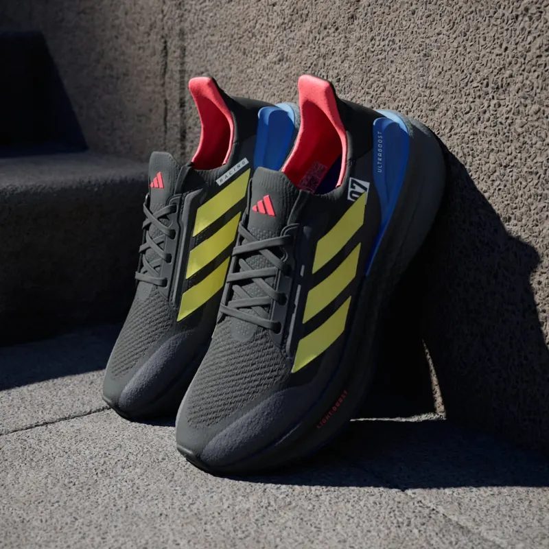 Adidas Ultraboost Light 2 V2 Low Crac Running Shoes Core Black / Pure Sulfur / Lucid Red (IH2588)