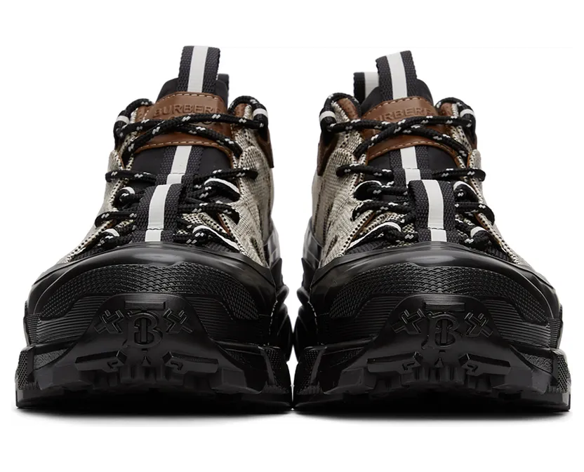 Burberry Black & White Canvas Arthur Sneakers (8038735) (2)