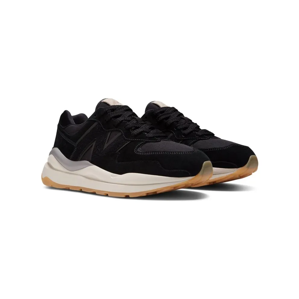 New Balance 57/40 Black / Sea Salt / Moonbeam (M5740GXB)