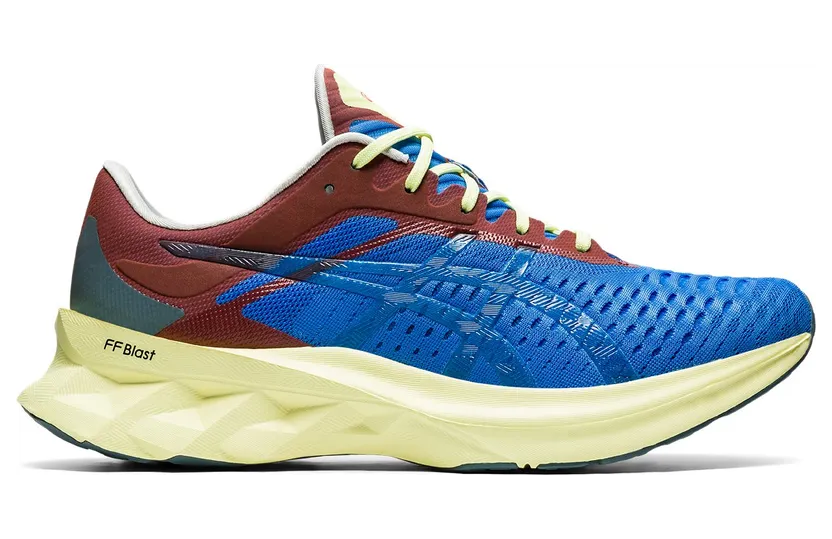 asics-novablast 1021A467-400