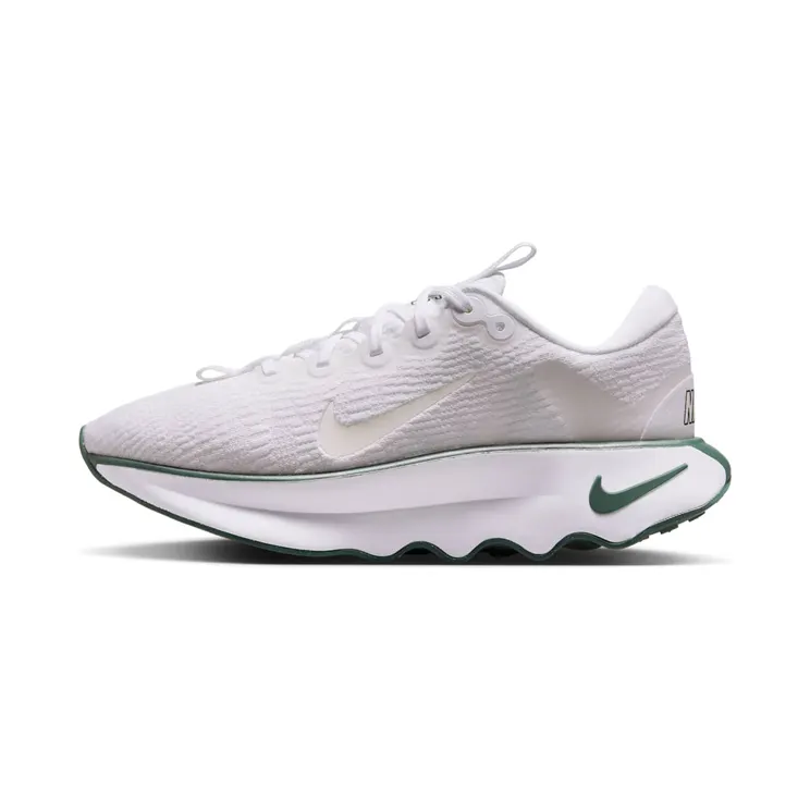 Nike Motiva “White / Summit White / Vintage Green” (DV1238-108)