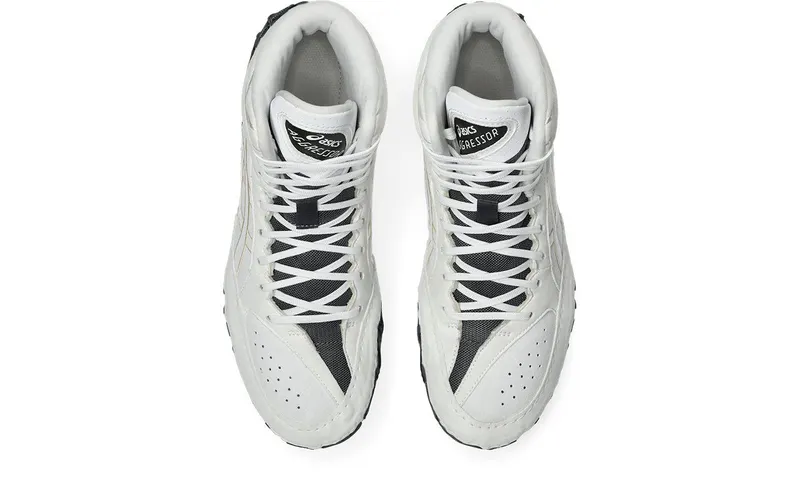 ASICS Aggressor 6 White Champagne (1081A067-100)