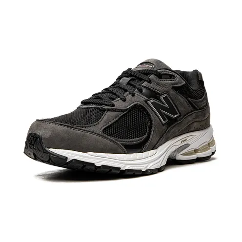 new-balance-2002r ML2002RB