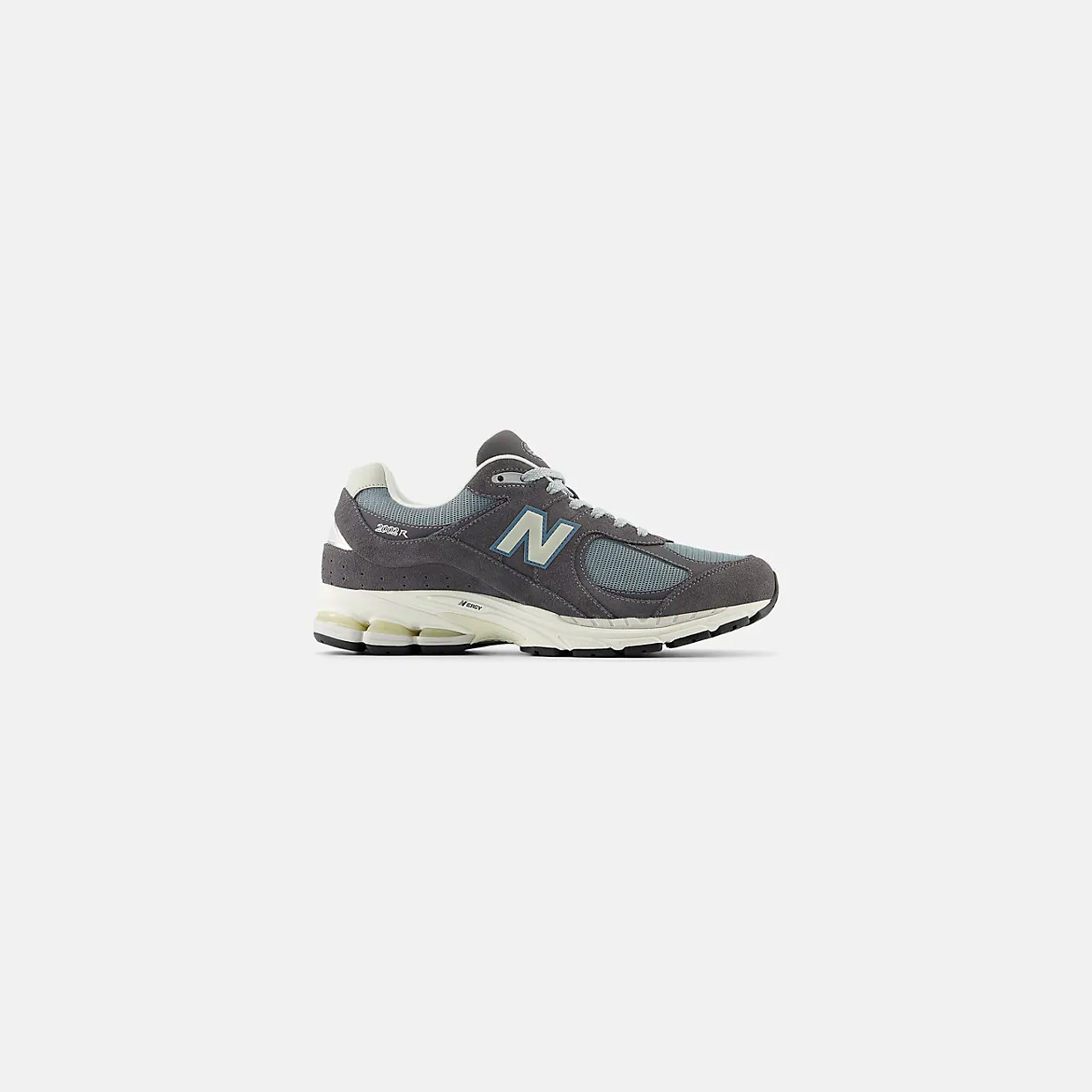 new-balance-2002r M2002RFB