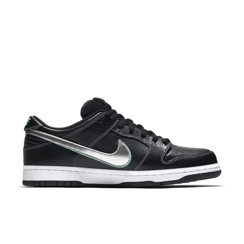 Nike SB x Diamond Supply Co. Dunk Low ‘Black Diamond’ (2018) (BV1310-001)