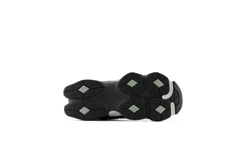 New Balance 9060 GS “Magnet Faded Black” (G90603BN)
