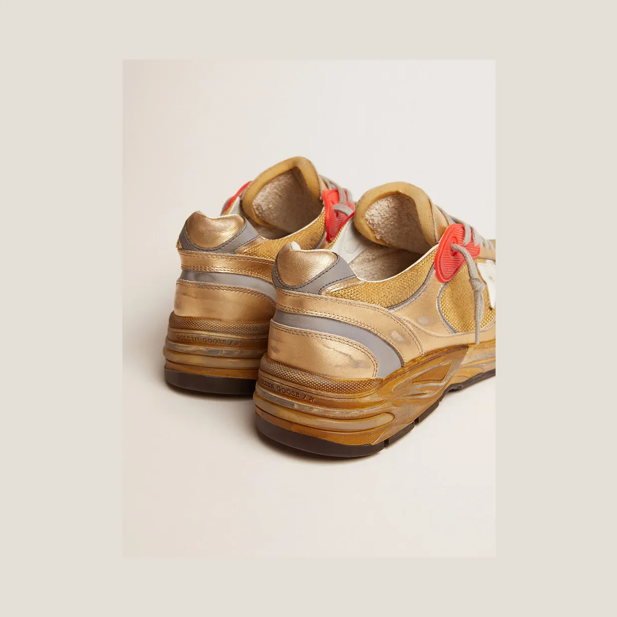 Golden Goose Dad-Star White Red Silver Grey (GMF00199F00121165120) (5)