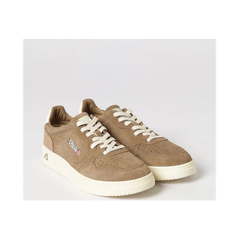Autry Medalist Low in Suede Brown (AULMUH10)