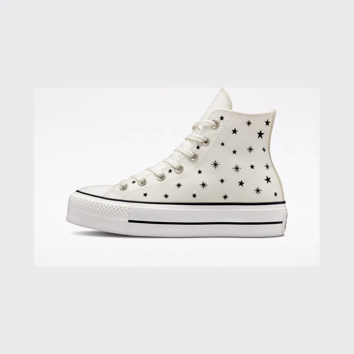 converse-chuck-taylor-all-star A03724C