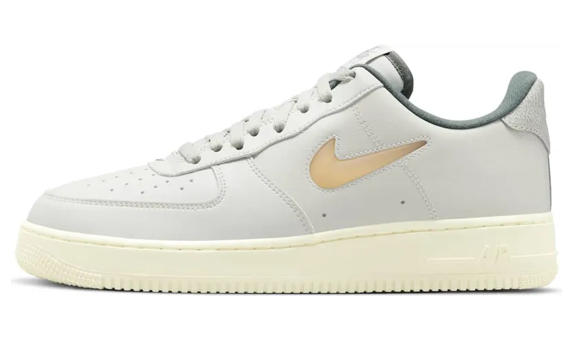 Nike Air Force 1 Low ’07 Jewel Light Bone Coconut Milk (DC8894-001)