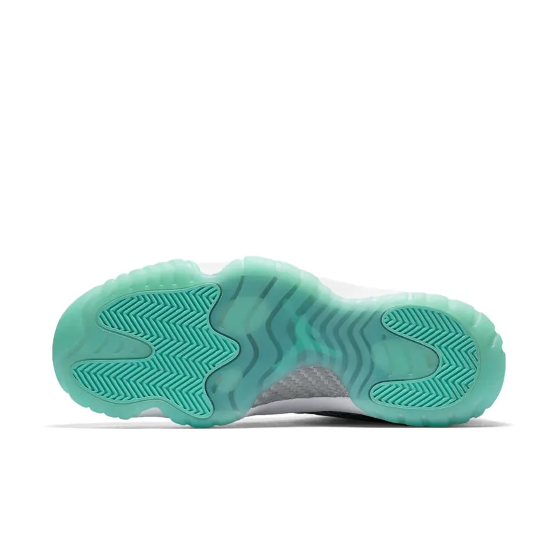 Jordan Future Low Wolf Grey Emerald Rise Wolf Grey/Emerald Rise (718948-006)