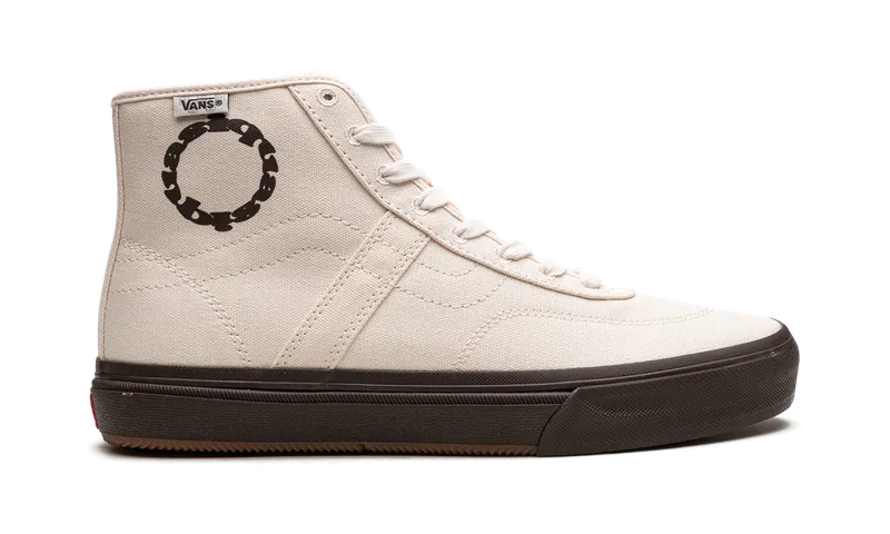 Vans Crockett High Decon “Quasi Skateboards x Gilbert” (VN0007QVTBD)