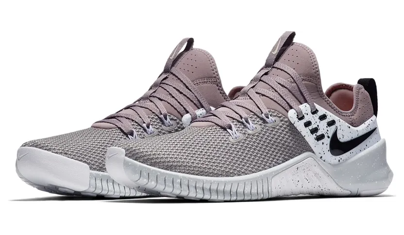 nike-metcon AH8141-004