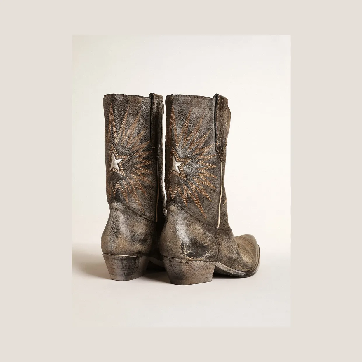 Golden Goose Women’S Low Wish Star Boots In Black Leather With Silver Star (GWF00136.F004885.90402) (4)