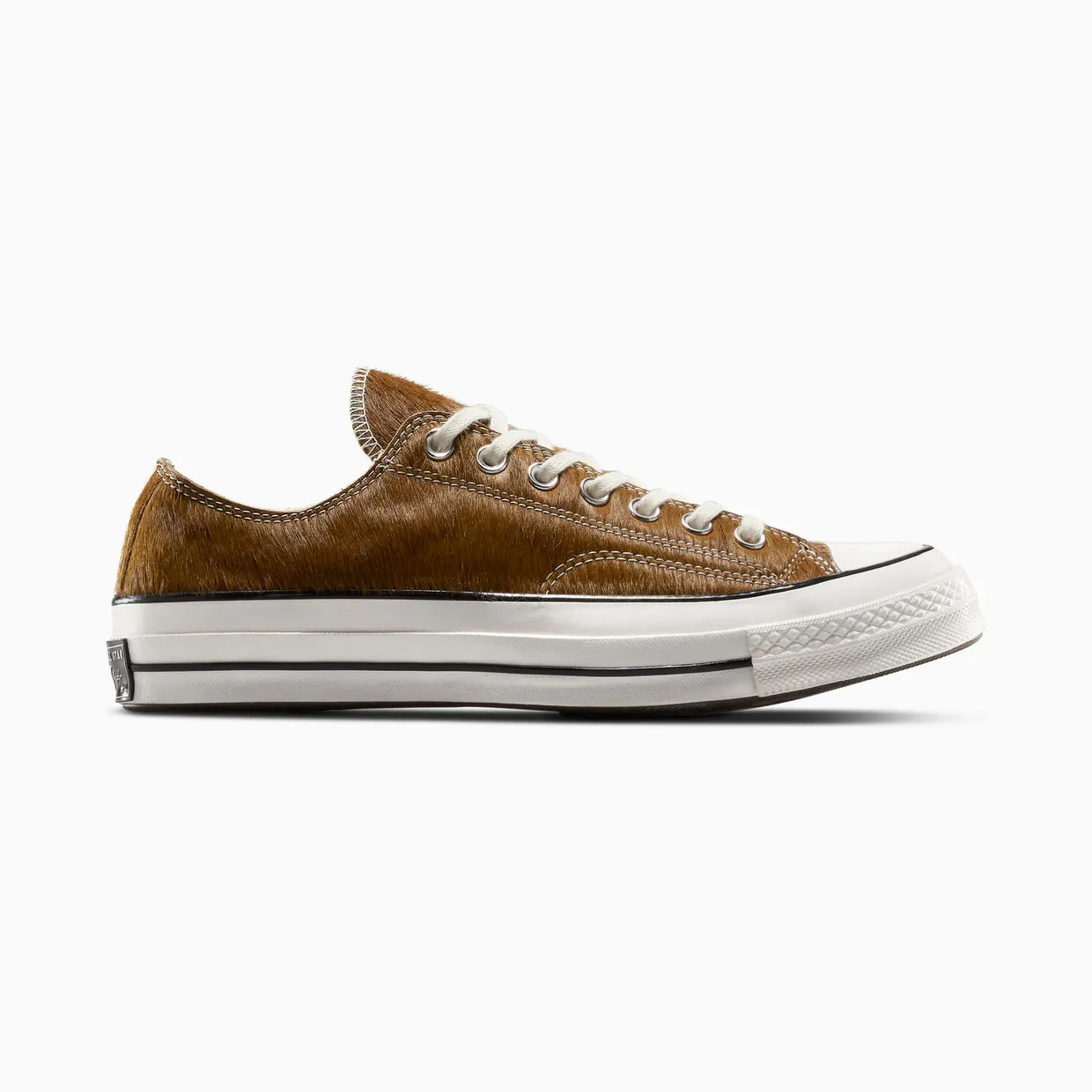 converse-chuck-taylor-all-star A13837C