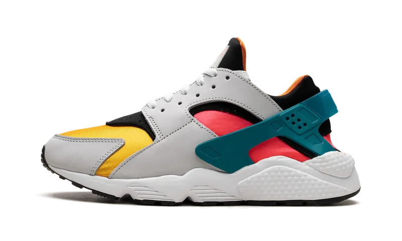 Nike Air Huarache “Run NYC” (DZ4859-001)